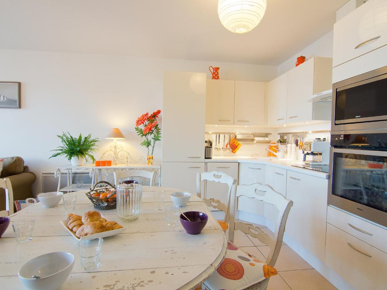 Apartment Blue Bay By Interhome Довил Екстериор снимка
